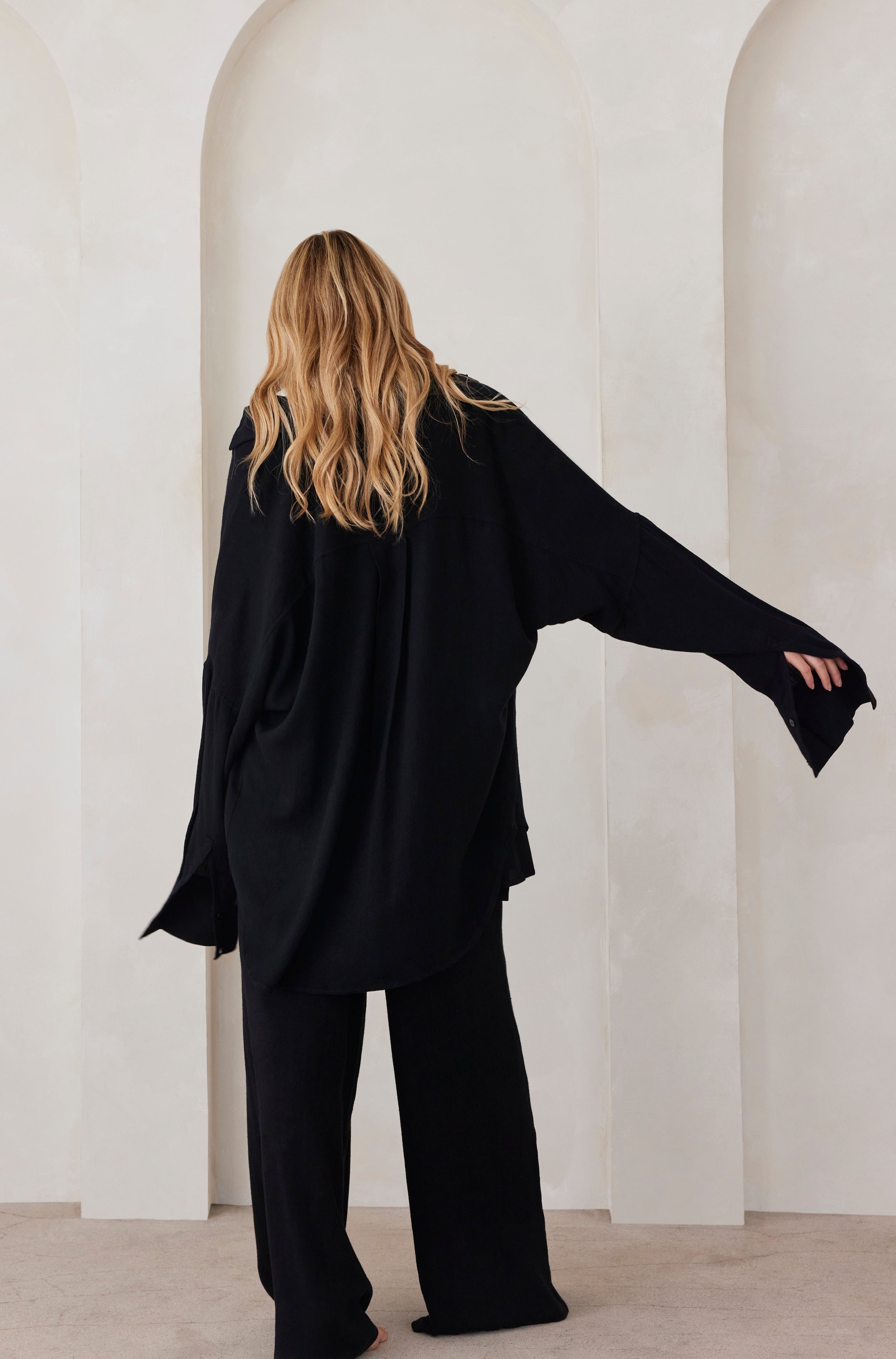 Bumpsuit Maternity Oversized Linen Shirt in Black