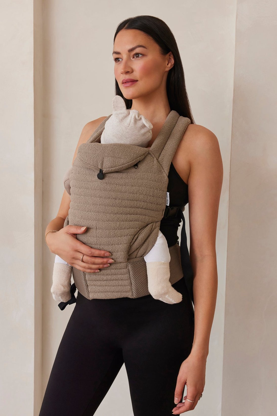 Bumpsuit Maternity The Armadillo Baby Carrier in Oyster