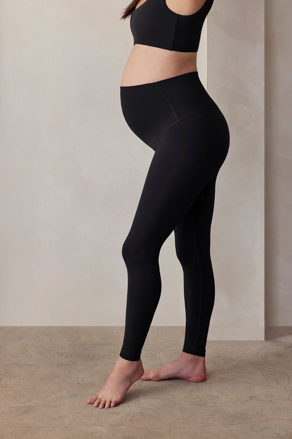 bumpsuit activewear perfect movement maternity legging in black