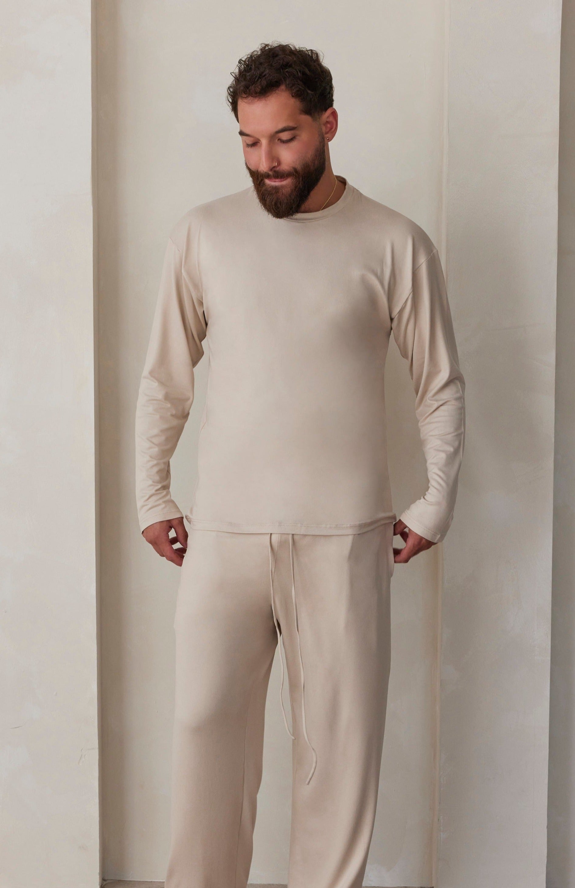 Bumpsuit Loungewear the cloud mens long sleeve tee in oat