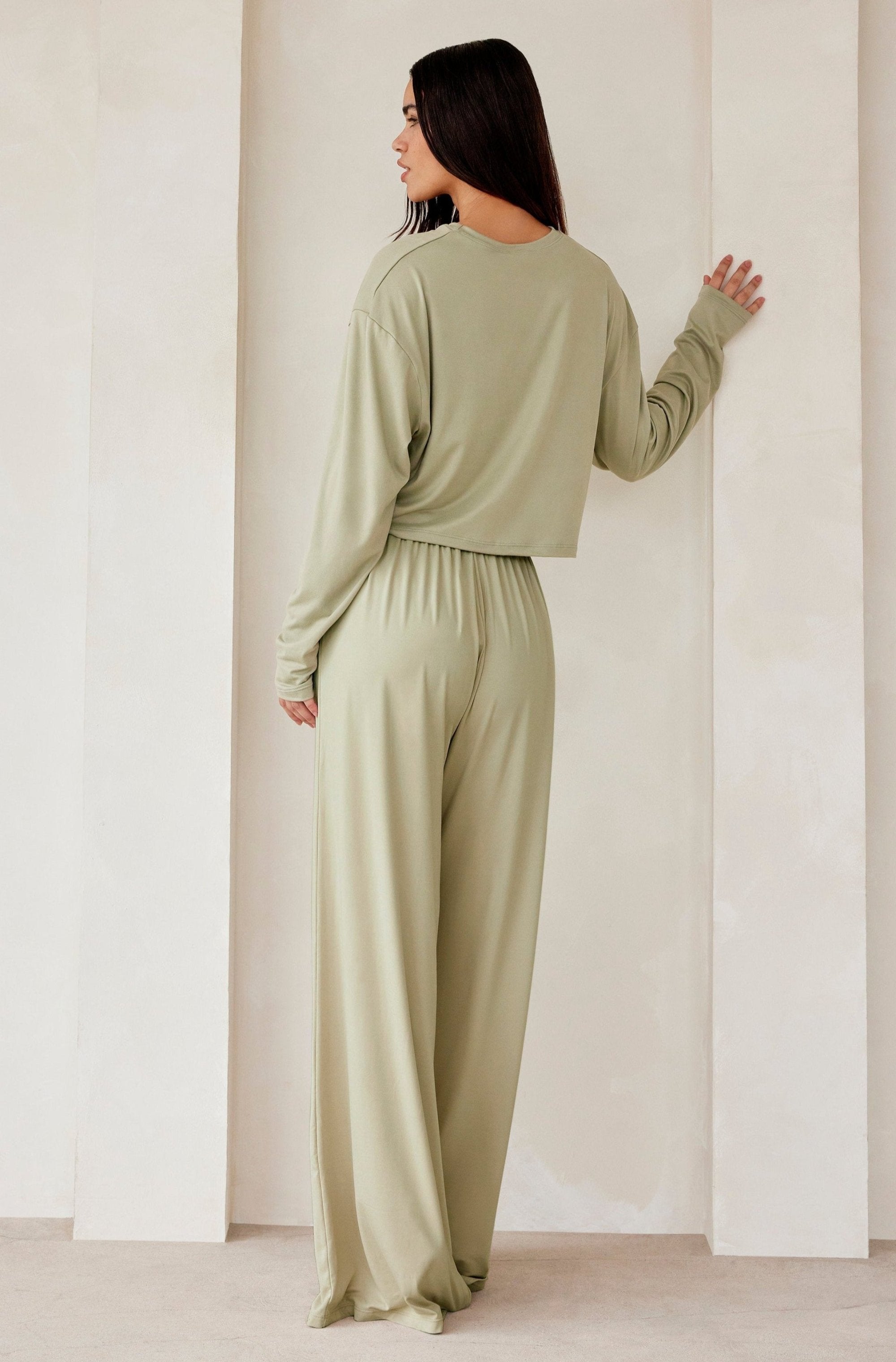 Bumpsuit Maternity Loungewear The Cloud Slim Drawstring Pant in Moss