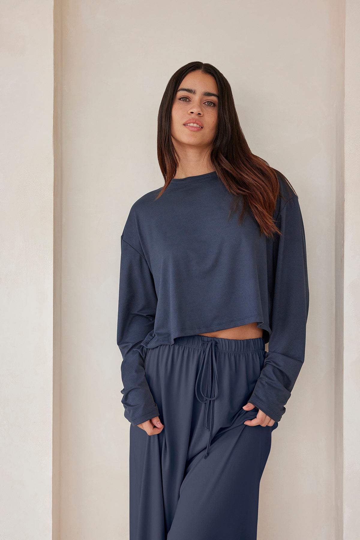 Bumpsuit Maternity The Cloud Crop Long Sleeve Loungewear Tee in Cement