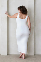 Bumpsuit Maternity The Sleeveless Scoop Neck Maxi Dress in Ivory