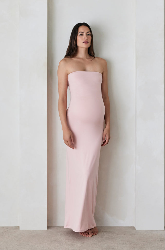 Bumpsuit Maternity The Zoe Strapless Maxi Dress in Dusty Pink
