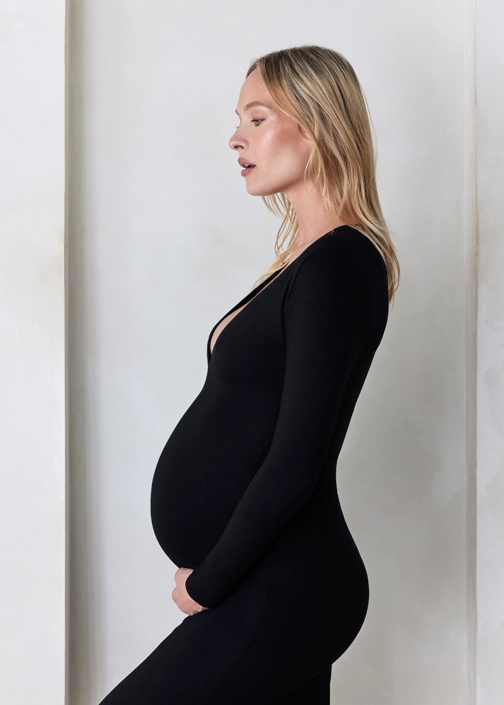 Bumpsuit Maternity The Long Sleeve V Neck Evening Dress in Black