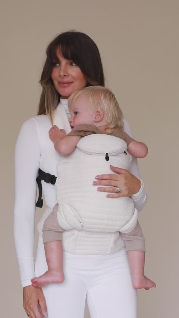 the armadillo baby carrier in cloud