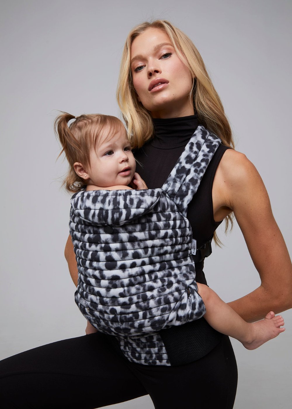 the armadillo baby carrier in monochrome leopard