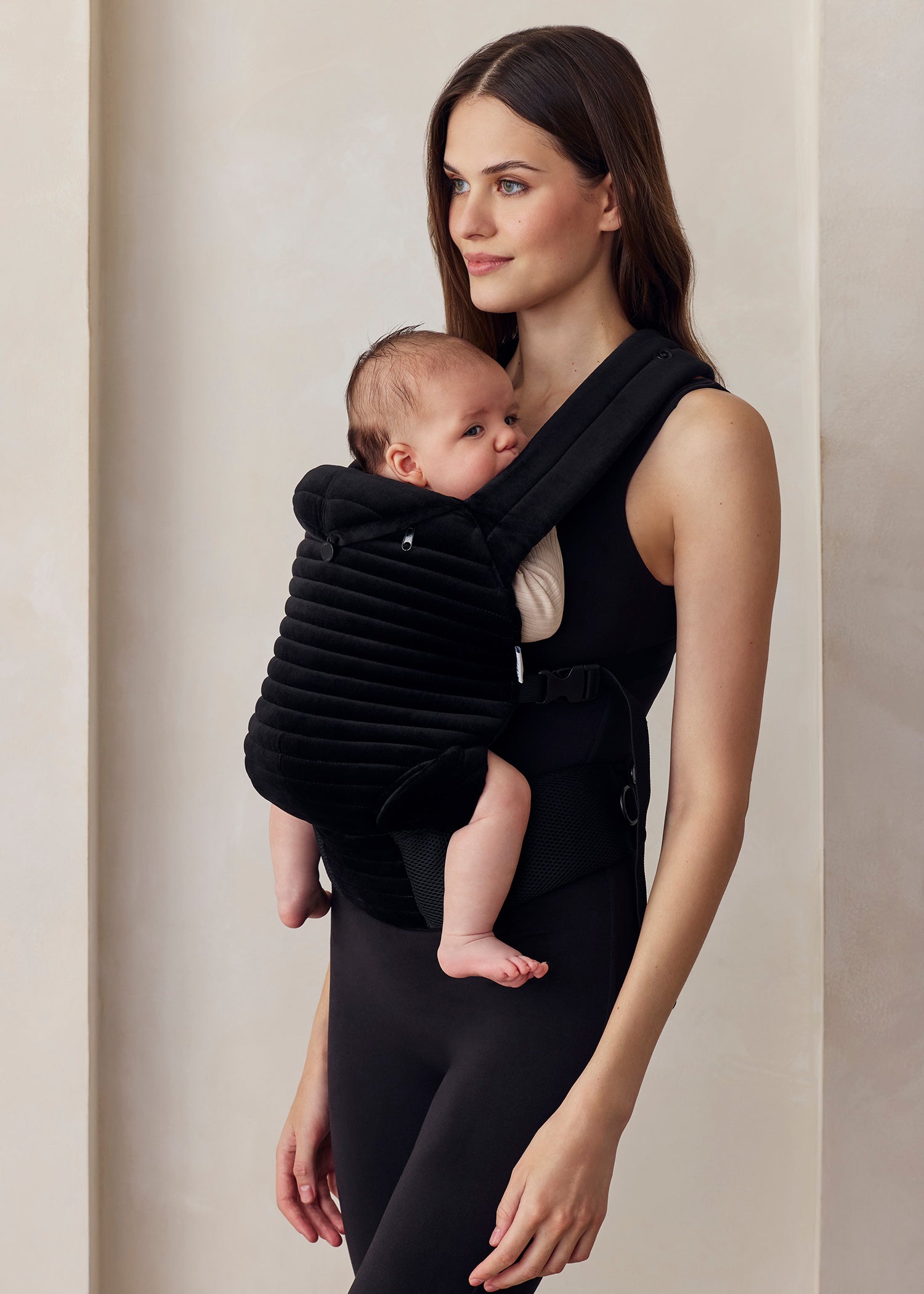 the armadillo baby carrier in black velvet