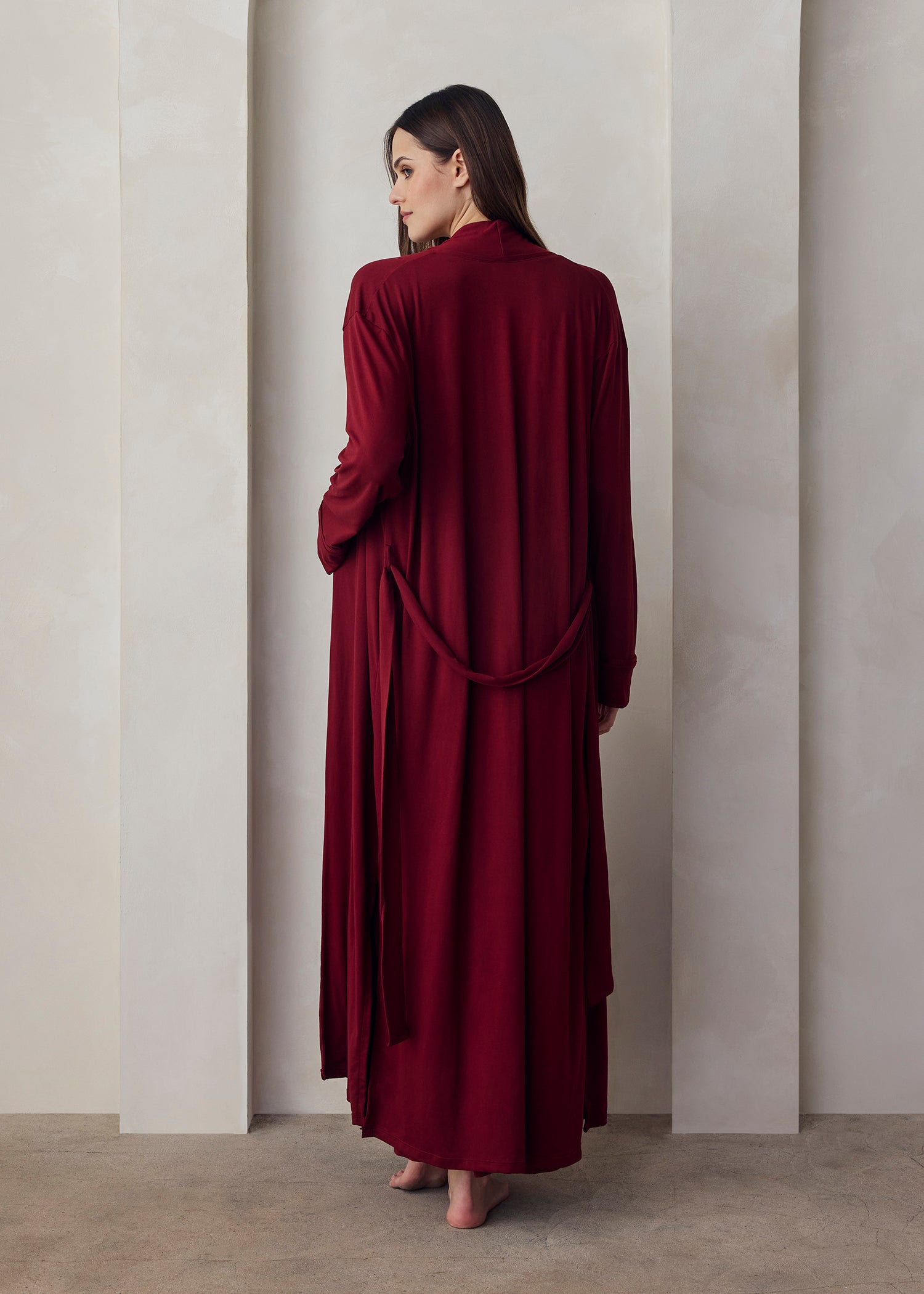 the cloud robe in burgundy