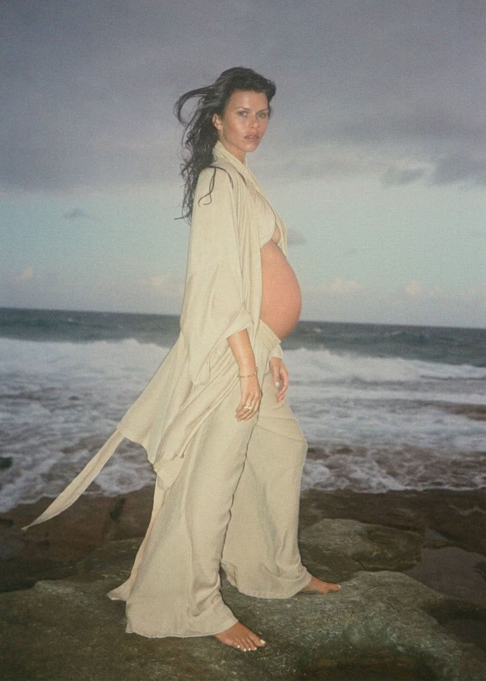 the maternity kimono robe in sand gauze