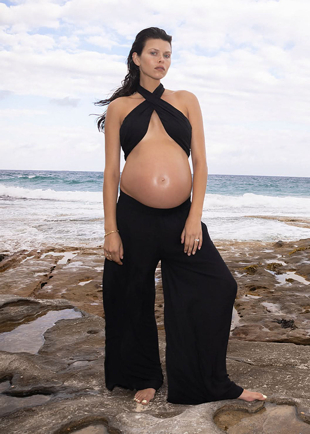 the maternity wide leg high waist pant in black gauze