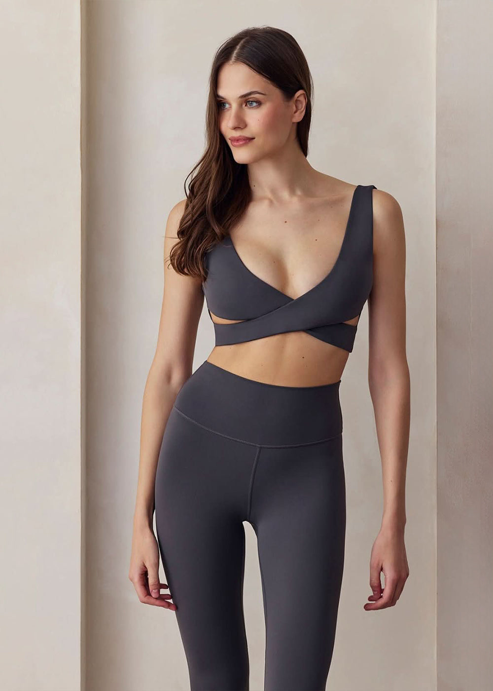 the perfect movement maternity activewear legging and bra in slate