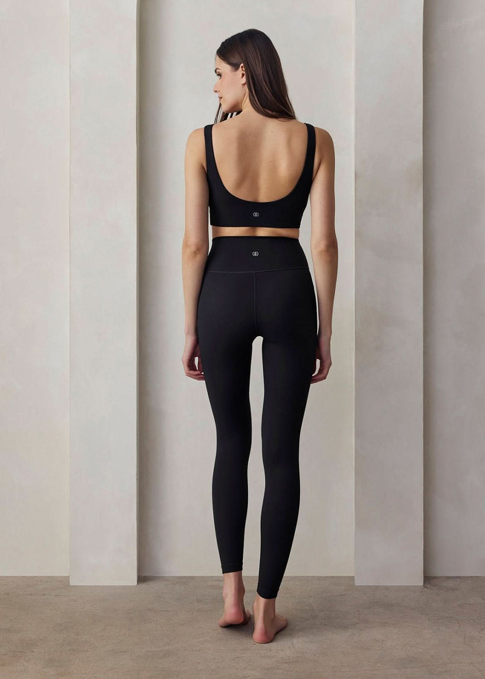 the perfect movement maternity activewear wrap bra in black